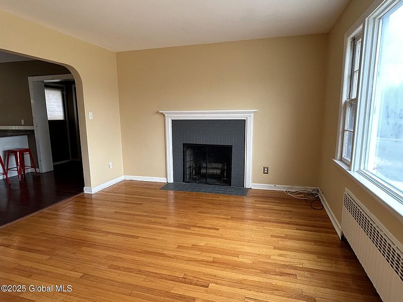 3rd image of 26 Marinello Terrace
