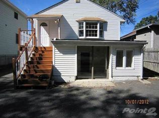 8 Dodd Rd, West Caldwell, NJ 07006