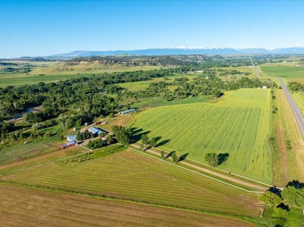 9786 State Highway 212, Joliet, MT 59041