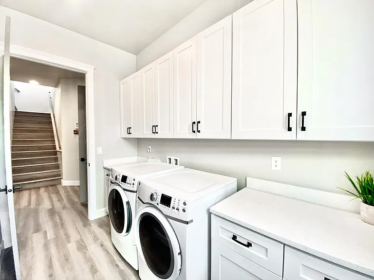 4343 W Canterbury Rd — Photo 5