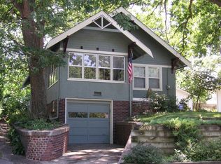 2704 Moyer St, Des Moines, IA 50310
