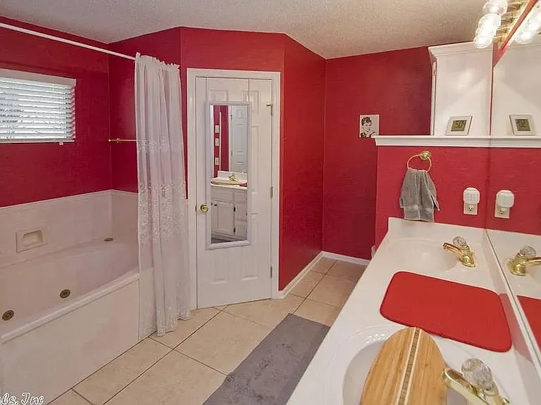 40 Springridge Dr — Photo 11