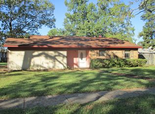 948 N Lakewood Dr, Shreveport, LA 71107