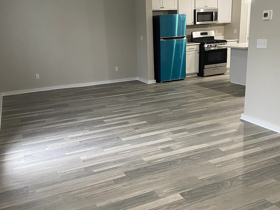 Living/Dining Area