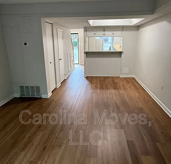 2530 E North St #13-G — Photo 6