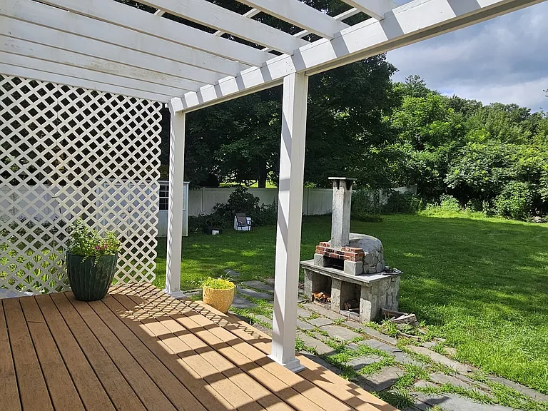 188 Plainville Ave — Photo 6