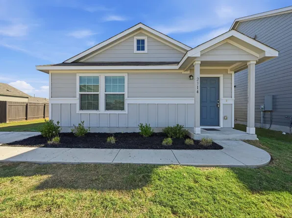 2314 Tornado Aly, Lockhart, TX 78644