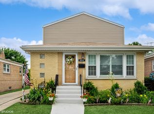 10245 McNerney Dr, Franklin Park, IL