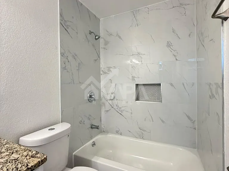 9840 Logans Ridge Dr — Photo 13