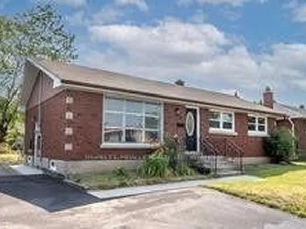 10 Collier Rd N, Thorold, ON L2V 2W9