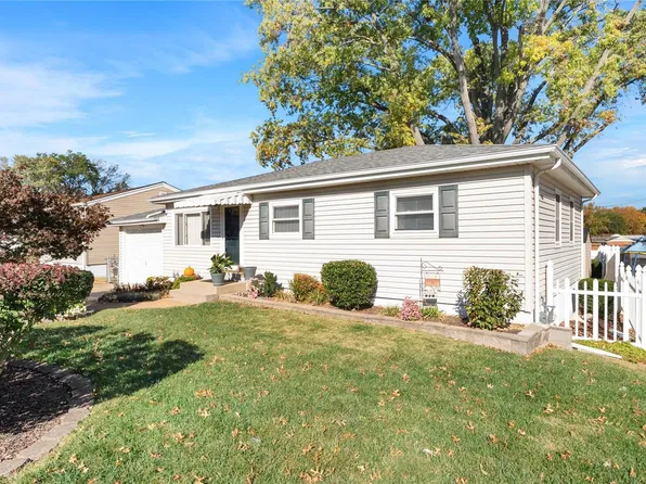 4127 Green Park Rd, Saint Louis, MO 63125