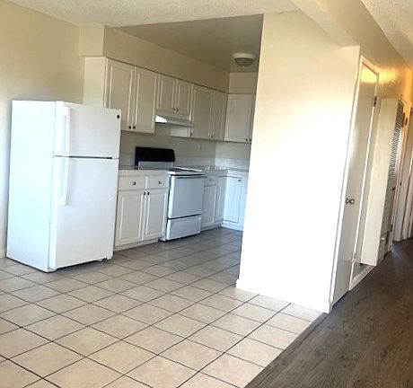 3rd image of 7264 Church St APT E