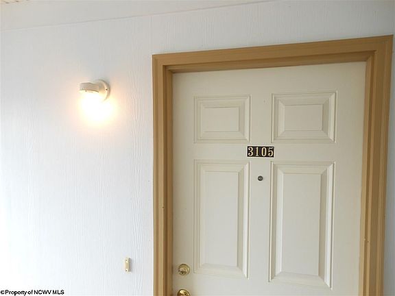 5th image of 3104 White Willow Way