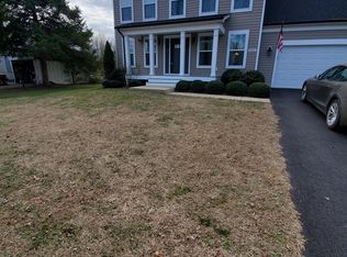 10510 Woodlawn Dr, Fredericksburg, VA 22405