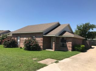 1050 Winscott Rd APT A, Benbrook, TX 76126