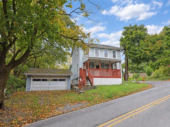 5740 Beverly Hills Rd, Coopersburg, PA 18036