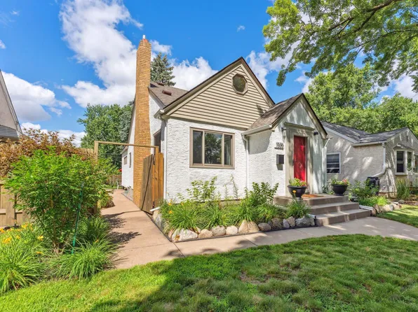 1535 Maywood St, Saint Paul, MN 55117
