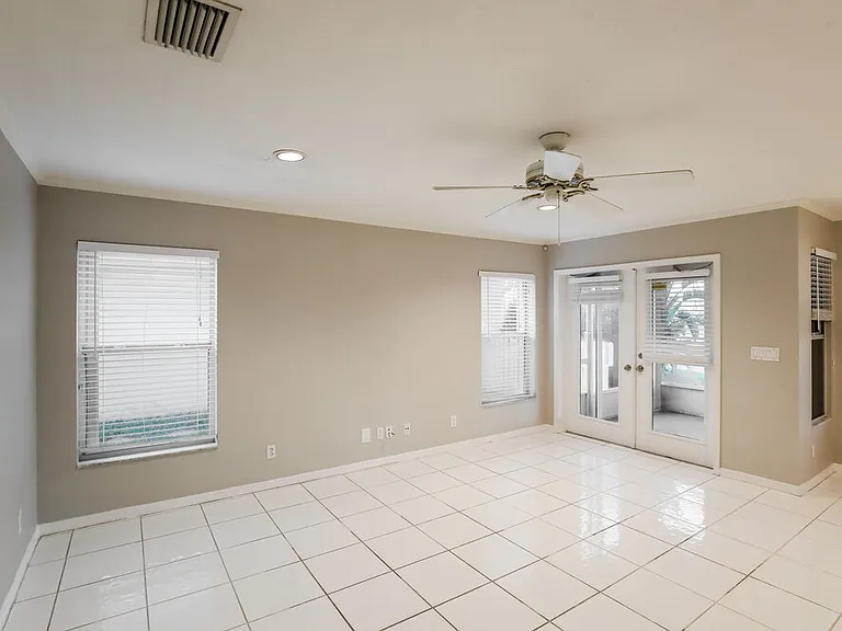 7354 Michigan Isle Rd — Photo 9