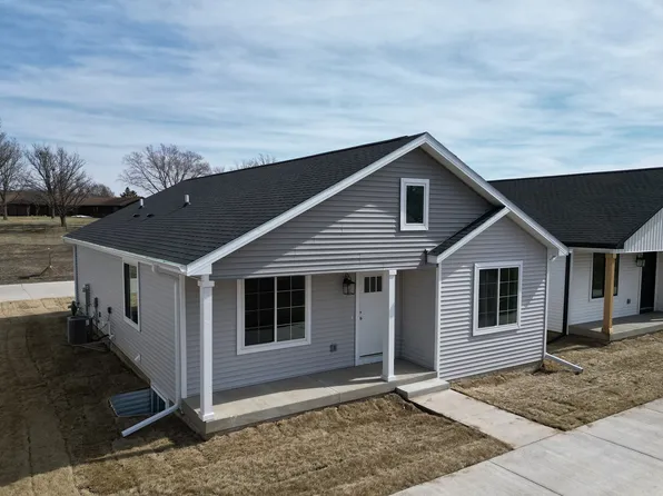1003 Willow Dr, Manning, IA 51455