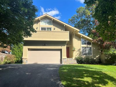 9 Howe Street, South Salem, NY, 10590