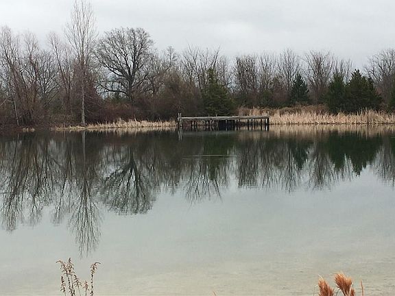 2nd image of 3298 Farm Road 1158