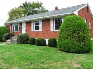 102 Hurst Ave NE, Roanoke, VA 24012