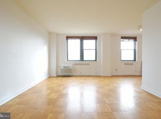 2601 Pennsylvania Ave APT 810, Philadelphia, PA 19130