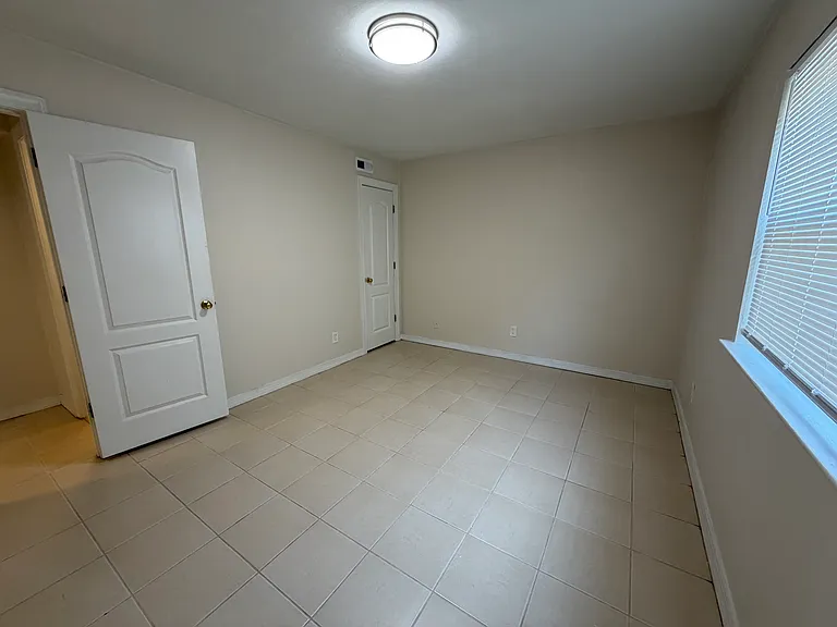 Bedroom #1