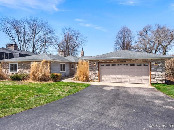 1425 N River Rd, McHenry, IL 60051