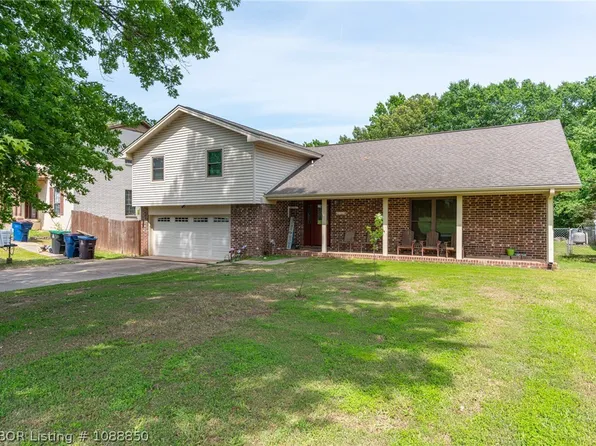 2801 S 97th Cir, Fort Smith, AR 72903