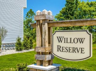 126 Weeping Willow Dr, Reynoldsburg, OH 43068