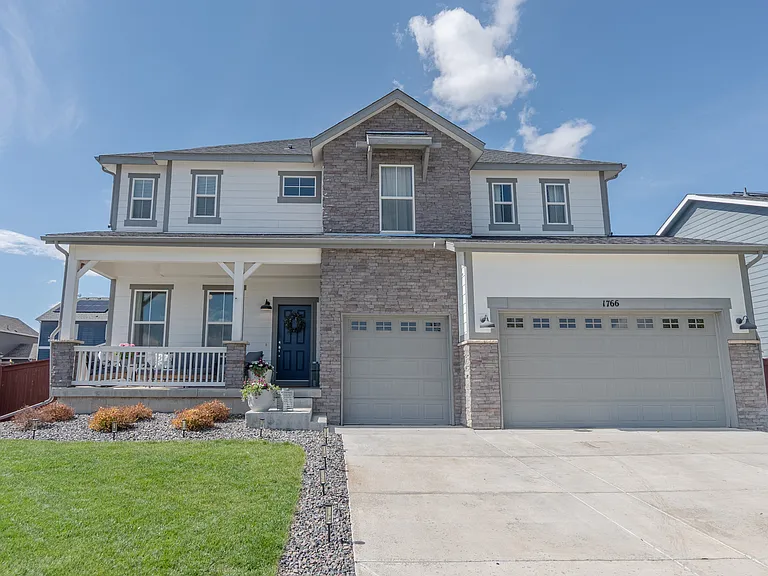 1766 Bounty Dr — Photo 1