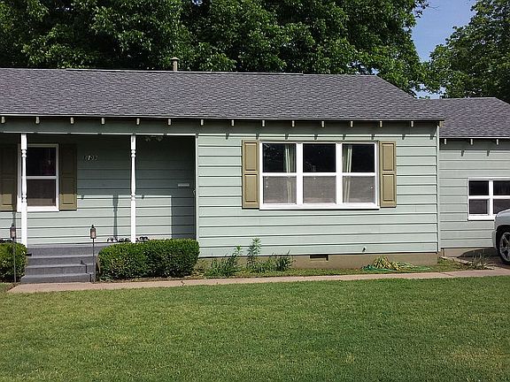 2nd image of 1109 N 5th St