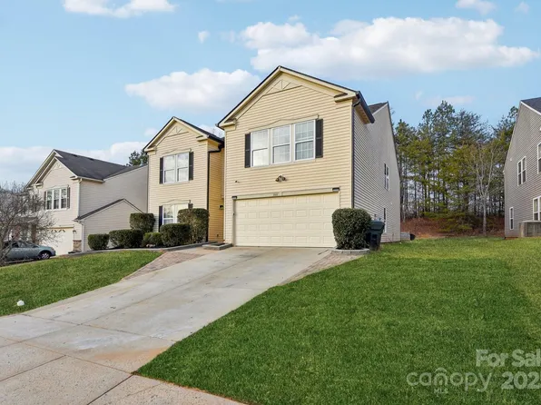 3366 Table Rock Dr, Gastonia, NC 28052