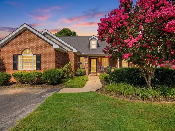 109 Ashley Oaks Ln, Ninety Six, SC 29666
