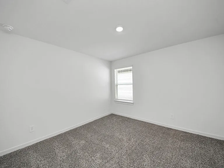31138 Warwick Coast Ct — Photo 20