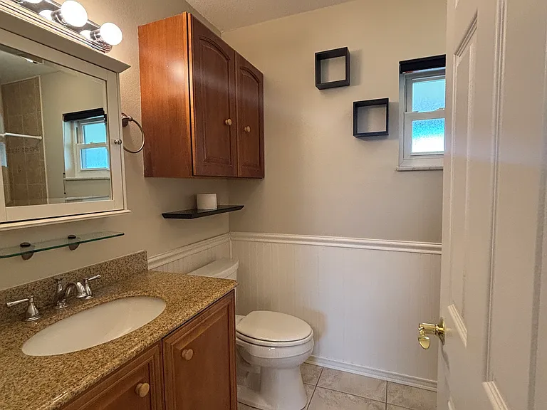 814 Spring Lake Blvd NW — Photo 5