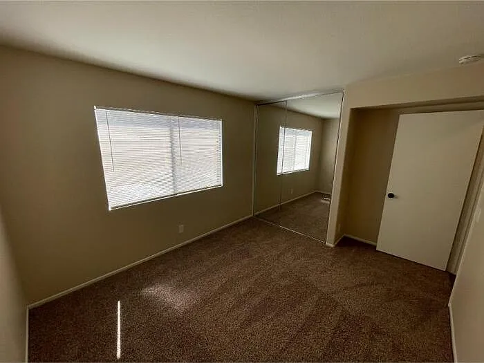 41547 Yankee Run Ct — Photo 24