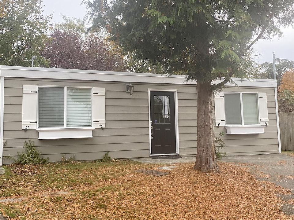 1st image of 11411 NE 86th St #B
