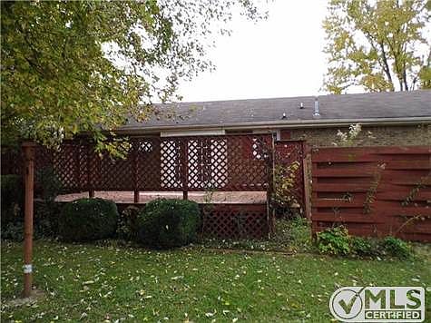 2nd image of 1301 Wennona Dr