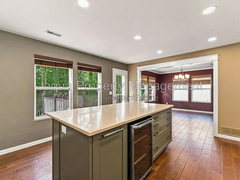4663 Andover Woods Ct — Photo 6