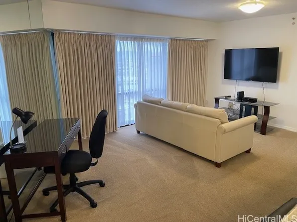 1088 Bishop St APT 2903, Honolulu, HI 96813
