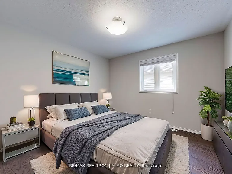 766 Grand Ridge Ave — Photo 9