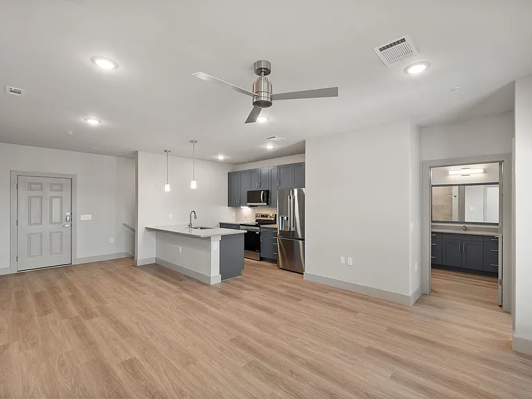 3751 Heritage Towne Blvd — Photo 89