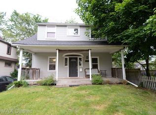 1924 Pinecrest Dr, Ferndale, MI