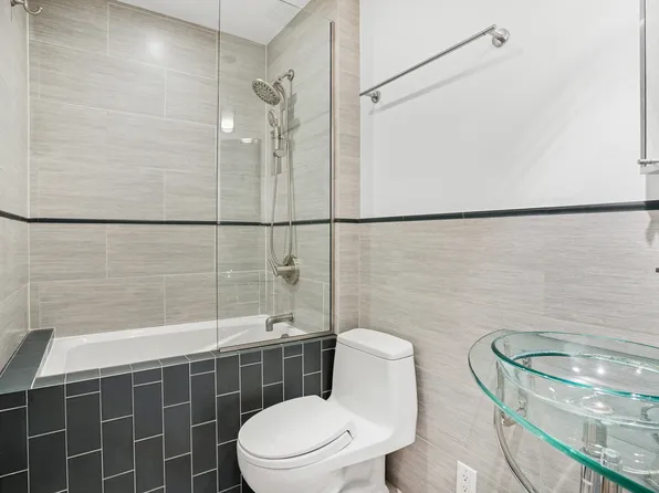 1 1st Place image 4 of 7