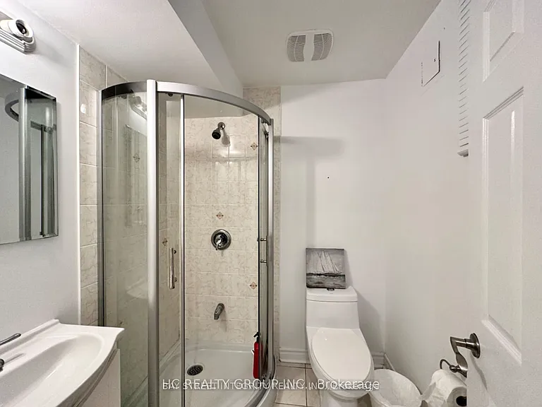 35 Lailey Cres — Photo 14