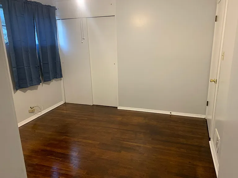 bedroom2