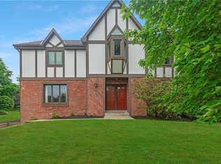 1633 King James Dr, Pittsburgh, PA 15237