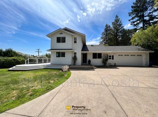 42 Sunrise Ln, Lafayette, CA 94549
